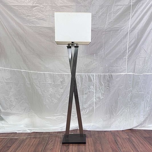 X-Based Floor Lamp